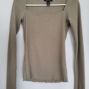 Sage green lng/slv shirt